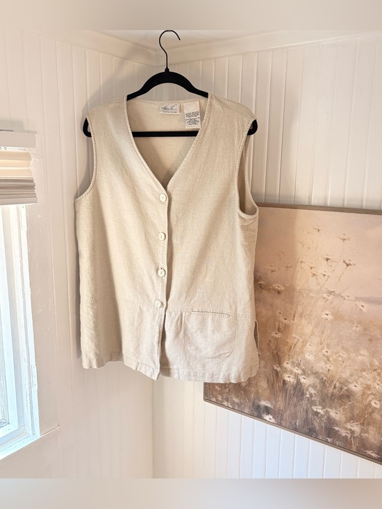 Kathie Lee Collection Tops - Kathie Lee Collection minimal Cream Linen-Cotton Top